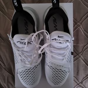 Women's Nike Air Max 270